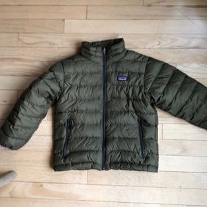 Boys Patagonia down jacket sx
